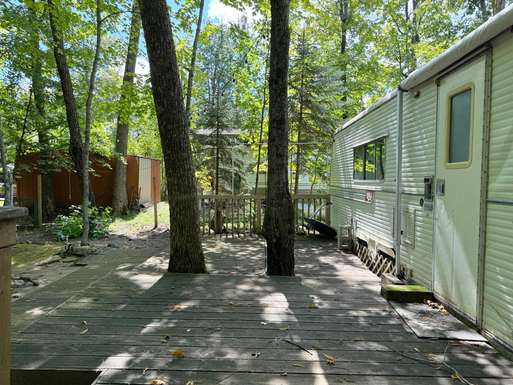 Looking across the deck in the other direction.