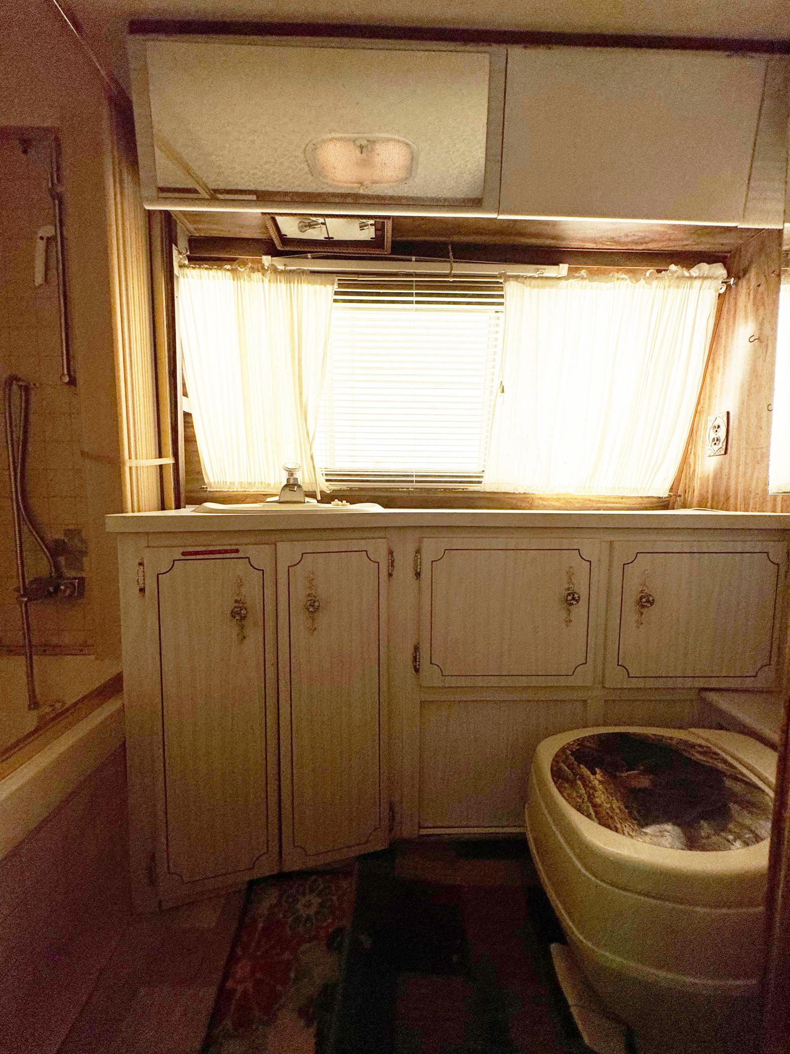 A shot of the bathroom in the camper.