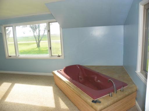 15572 Kramer Road, Watkins, MN 55389