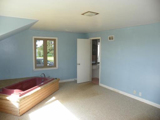 15572 Kramer Road, Watkins, MN 55389