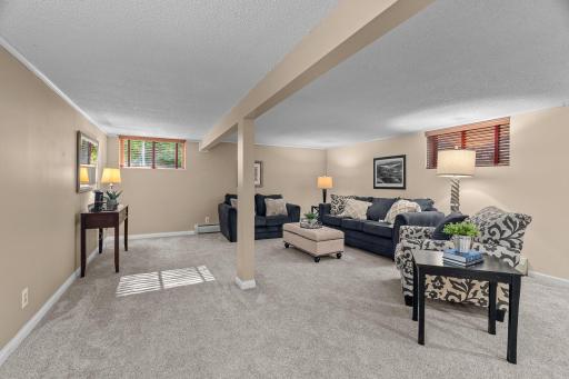 1380 Parkwood Drive, Saint Paul, MN 55125