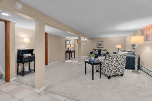 1380 Parkwood Drive, Saint Paul, MN 55125