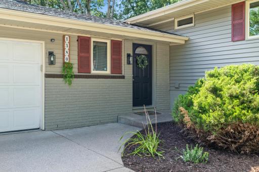 1380 Parkwood Drive, Saint Paul, MN 55125