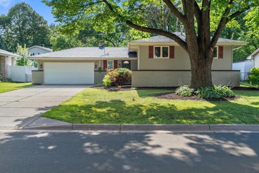 1380 Parkwood Drive, Saint Paul, MN 55125