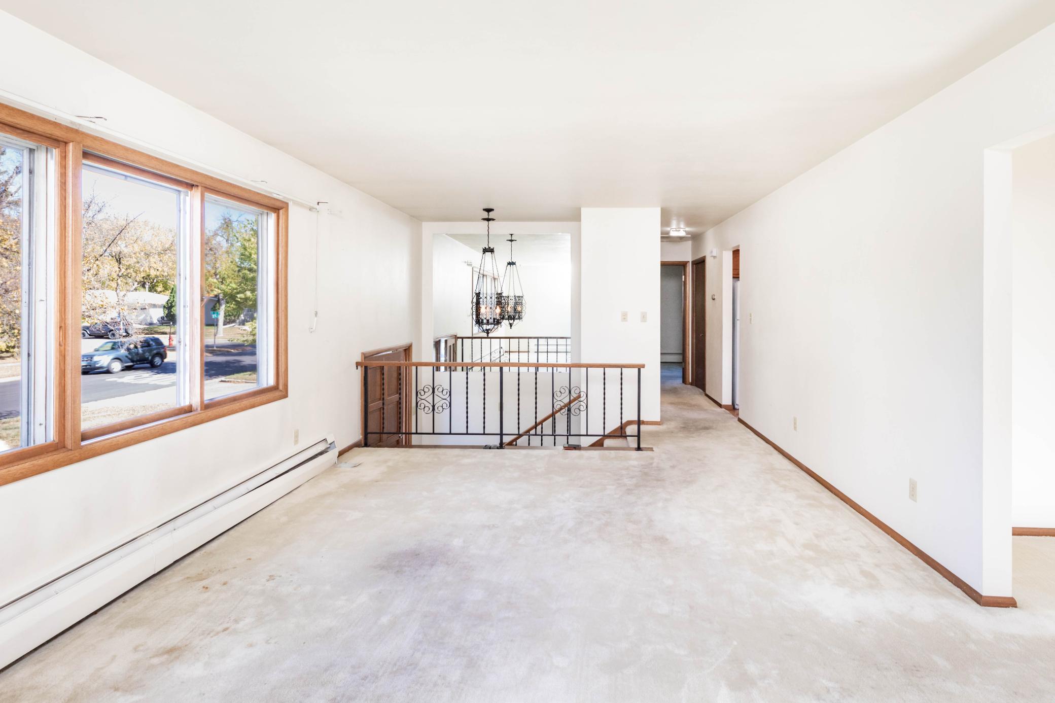Spacious foyer