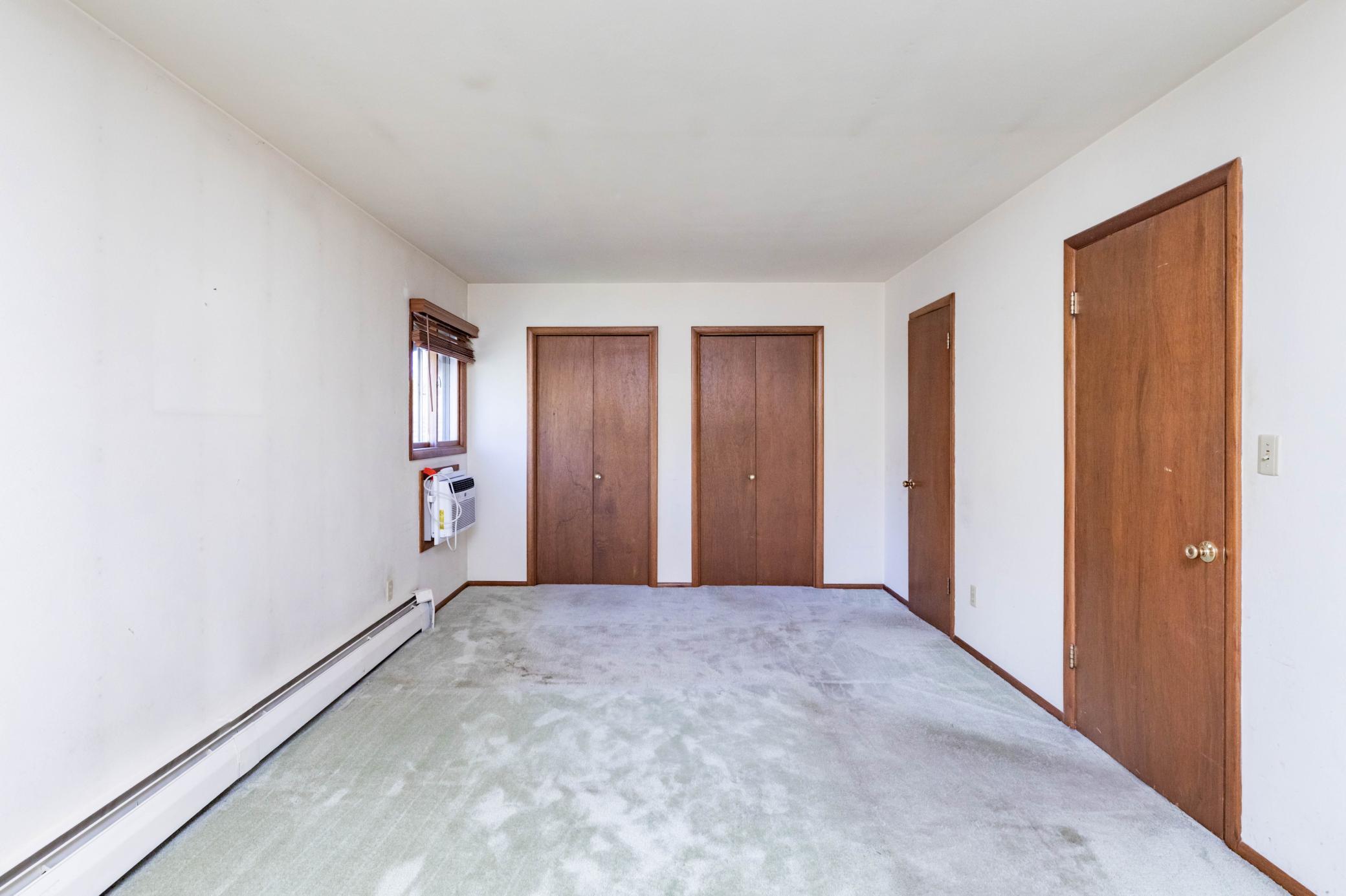 Spacious Primary