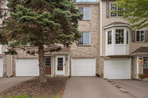 16367 Timber Crest Drive SE, Prior Lake, MN 55372