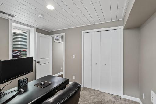 7400 Ivystone Avenue S, Cottage Grove, MN 55016