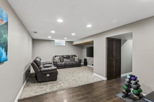 7400 Ivystone Avenue S, Cottage Grove, MN 55016