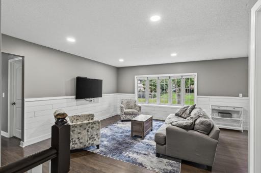 7400 Ivystone Avenue S, Cottage Grove, MN 55016