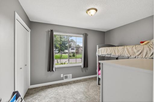 7400 Ivystone Avenue S, Cottage Grove, MN 55016