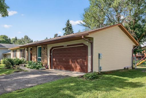 7400 Ivystone Avenue S, Cottage Grove, MN 55016