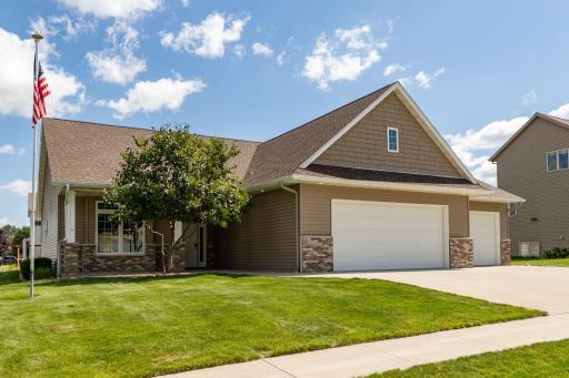 810 9th Avenue NW, Byron, MN 55920