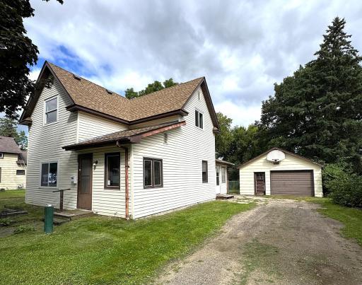 212 4th Street NE, Aitkin, MN 56431