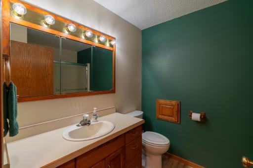 901 9th Avenue SE, Waseca, MN 56093
