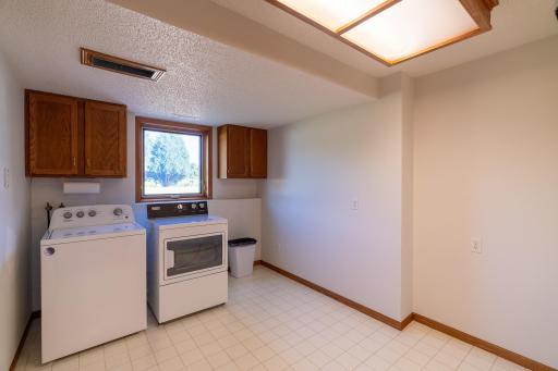 901 9th Avenue SE, Waseca, MN 56093