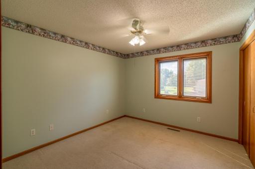 901 9th Avenue SE, Waseca, MN 56093