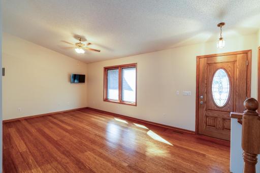 901 9th Avenue SE, Waseca, MN 56093