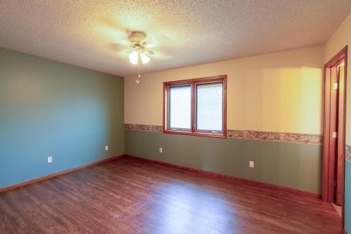 901 9th Avenue SE, Waseca, MN 56093