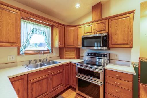 901 9th Avenue SE, Waseca, MN 56093