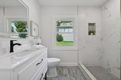 4958 Bartlett Boulevard - Spacecrafting - 0026.jpg