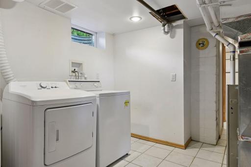 4958 Bartlett Boulevard - Spacecrafting - 0035.jpg