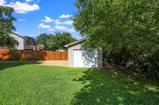 18580 Elgin Avenue, Farmington, MN 55024