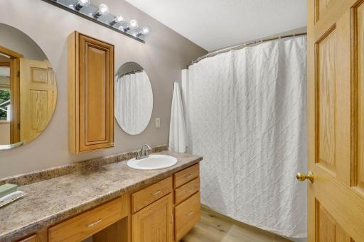 18580 Elgin Avenue, Farmington, MN 55024