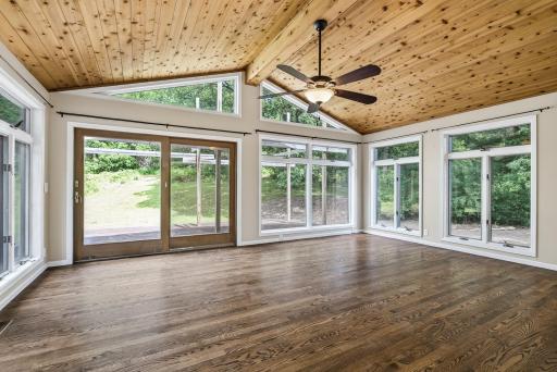 W12798 State Road 35, Prescott, WI 54021