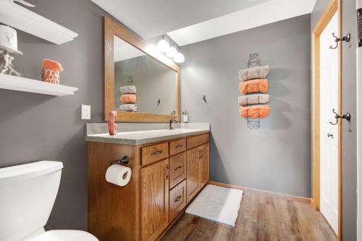 8766 Troy Marquette - Beautiful Lower Level Full Bathroom