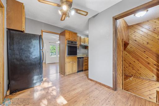 1402 11th Street N, Fargo, ND 58102