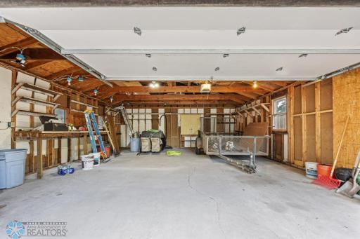 1402 11th Street N, Fargo, ND 58102