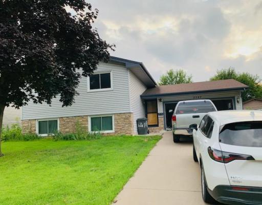 3727 N Bryant Avenue N, Minneapolis, MN 55412