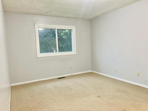 3727 N Bryant Avenue N, Minneapolis, MN 55412