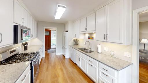 2022 Grand Avenue, Albert Lea, MN 56007