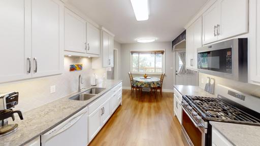 2022 Grand Avenue, Albert Lea, MN 56007