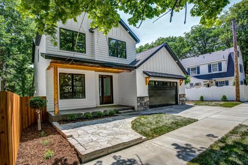 826 5th Street SW, Rochester, MN 55902