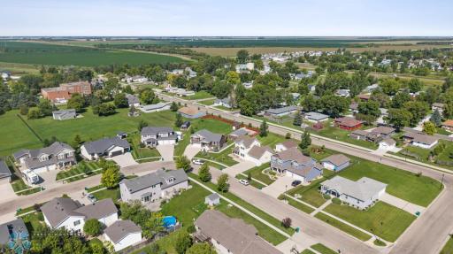 408 Sequoia Drive, Mapleton, ND 58059