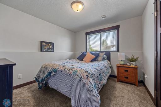 408 Sequoia Drive, Mapleton, ND 58059