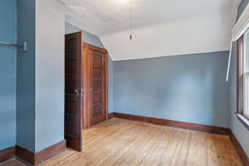2371 14th Avenue E, Saint Paul, MN 55109