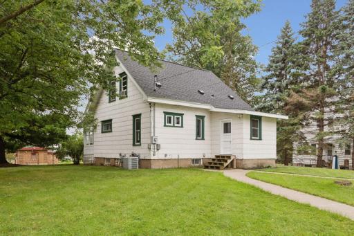 2371 14th Avenue E, Saint Paul, MN 55109