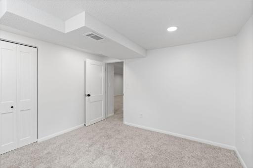 8409 67th Avenue N, Minneapolis, MN 55428
