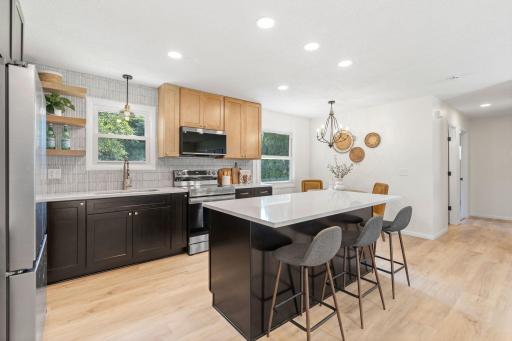 8409 67th Avenue N, Minneapolis, MN 55428