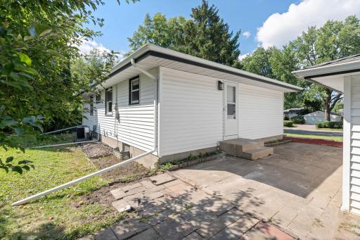 8409 67th Avenue N, Minneapolis, MN 55428