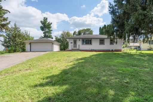 8409 67th Avenue N, Minneapolis, MN 55428