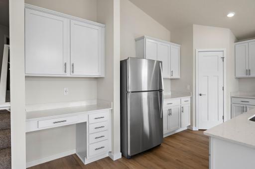 618 Redwood Loop N, Cambridge, MN 55008