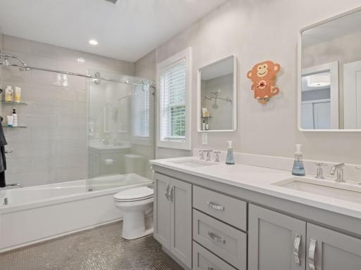 3917 Washburn Avenue S, Minneapolis, MN 55410