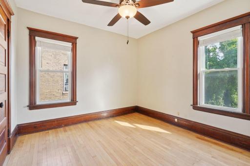617 4th Street NE, Minneapolis, MN 55413