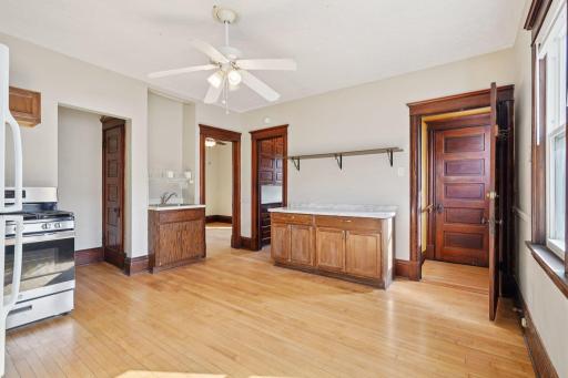 617 4th Street NE, Minneapolis, MN 55413