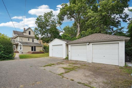 617 4th Street NE, Minneapolis, MN 55413